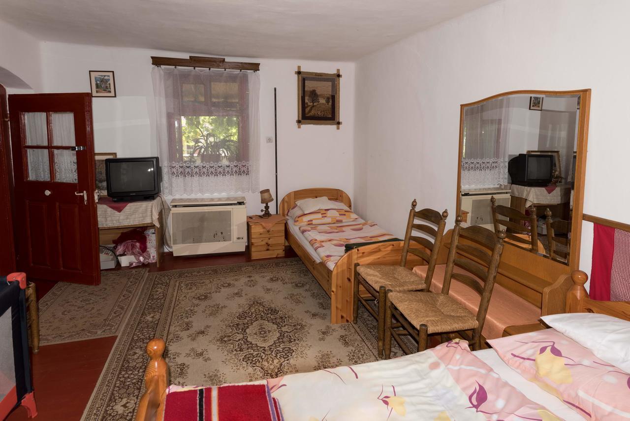Pataky Borporta Bed and Breakfast Tarcal Εξωτερικό φωτογραφία